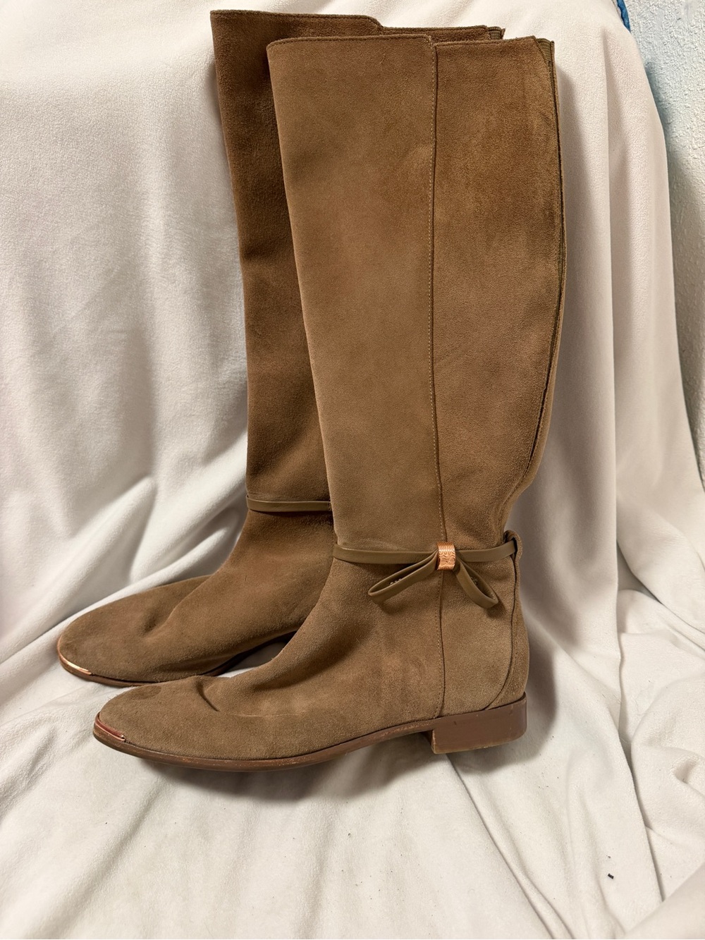 Ted Baker Lykla knee high boots Tan size 38